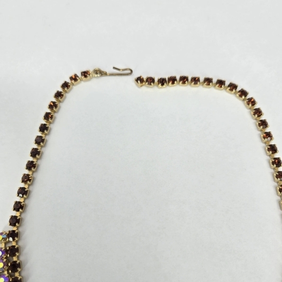 Topaz Aurora Borealis Rhinestone 1950 Choker With Molded Art Glass Leave **READ* - Picture 5 of 10